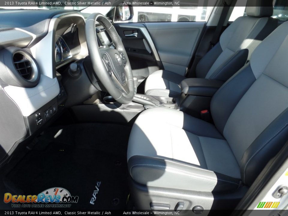 2013 Toyota RAV4 Limited AWD Classic Silver Metallic / Ash Photo #10