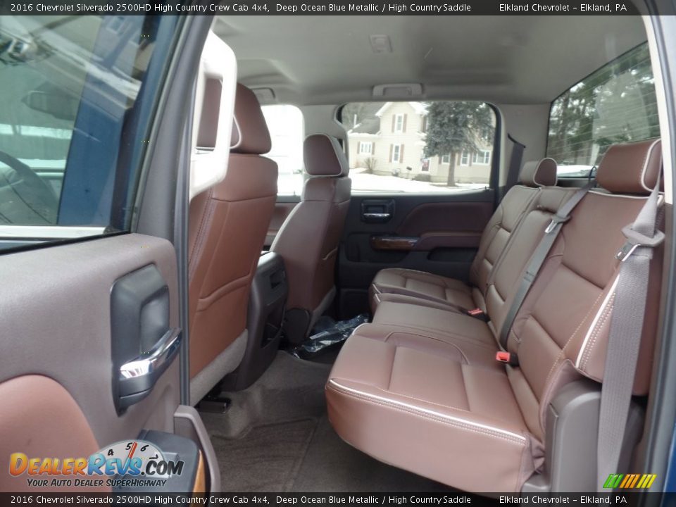 Rear Seat of 2016 Chevrolet Silverado 2500HD High Country Crew Cab 4x4 Photo #20