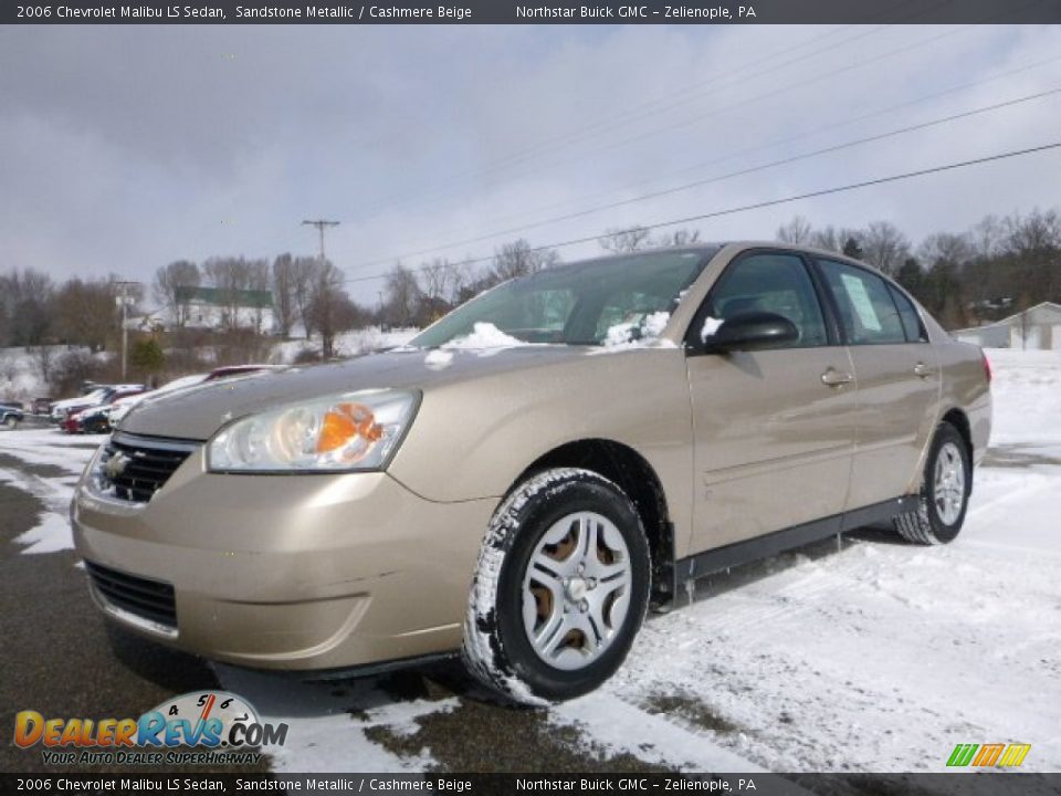 Front 3/4 View of 2006 Chevrolet Malibu LS Sedan Photo #1