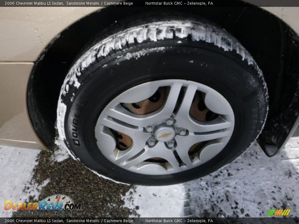 2006 Chevrolet Malibu LS Sedan Sandstone Metallic / Cashmere Beige Photo #2