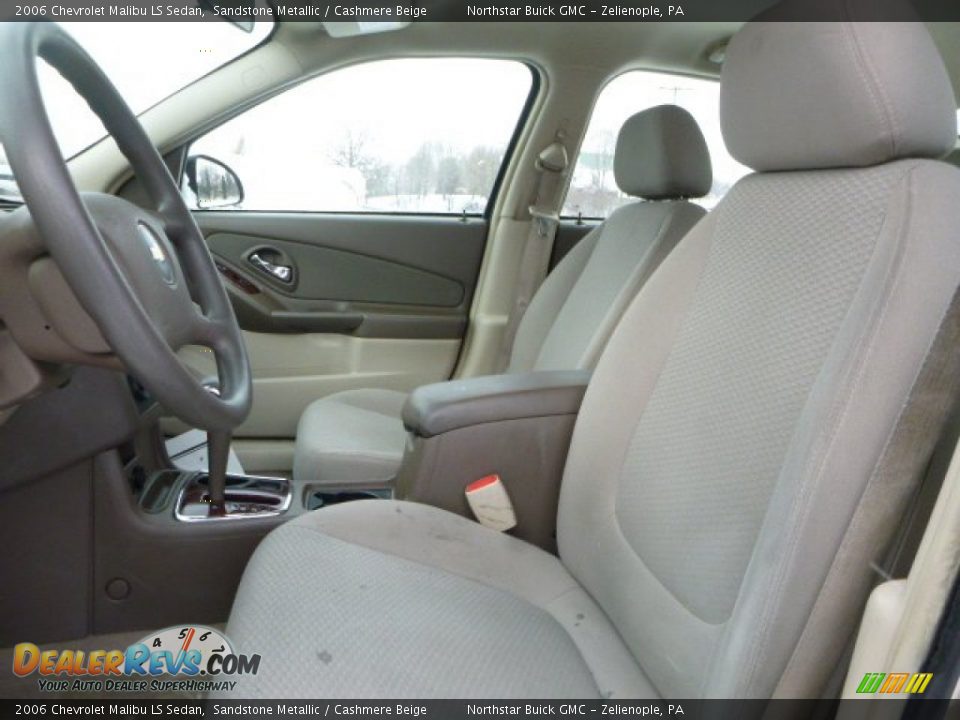 2006 Chevrolet Malibu LS Sedan Sandstone Metallic / Cashmere Beige Photo #13
