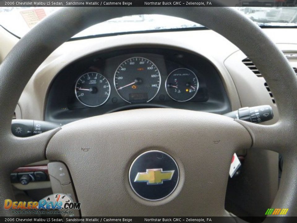 2006 Chevrolet Malibu LS Sedan Sandstone Metallic / Cashmere Beige Photo #18