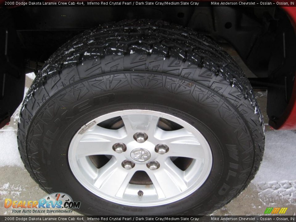 2008 Dodge Dakota Laramie Crew Cab 4x4 Inferno Red Crystal Pearl / Dark Slate Gray/Medium Slate Gray Photo #18