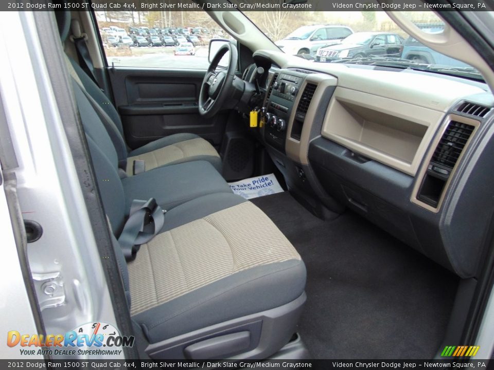2012 Dodge Ram 1500 ST Quad Cab 4x4 Bright Silver Metallic / Dark Slate Gray/Medium Graystone Photo #19