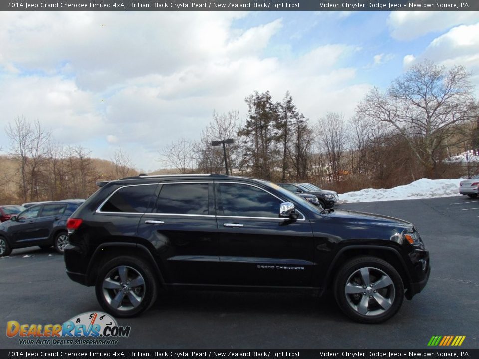2014 Jeep Grand Cherokee Limited 4x4 Brilliant Black Crystal Pearl / New Zealand Black/Light Frost Photo #2