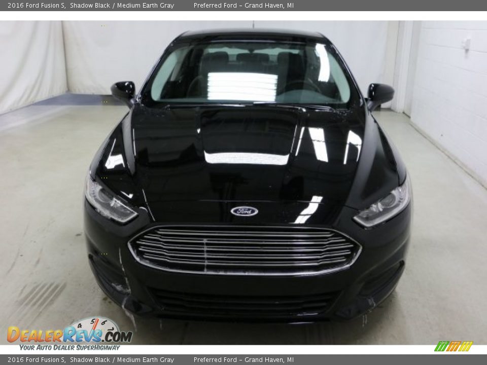 2016 Ford Fusion S Shadow Black / Medium Earth Gray Photo #2