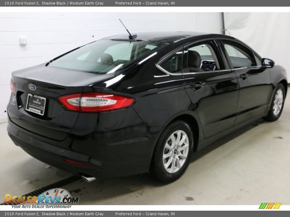 2016 Ford Fusion S Shadow Black / Medium Earth Gray Photo #4