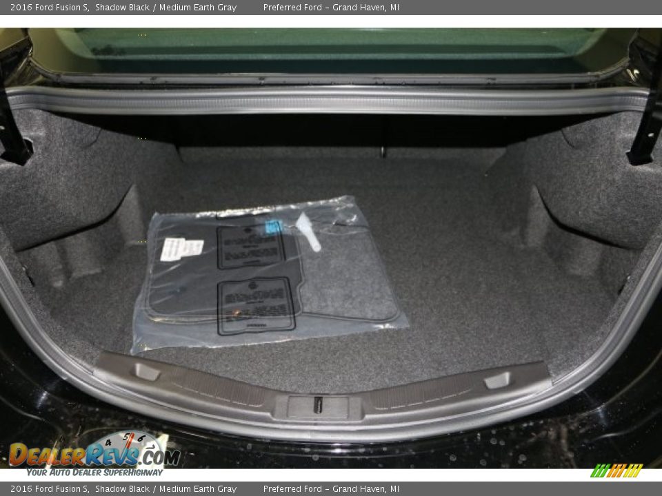2016 Ford Fusion S Shadow Black / Medium Earth Gray Photo #6