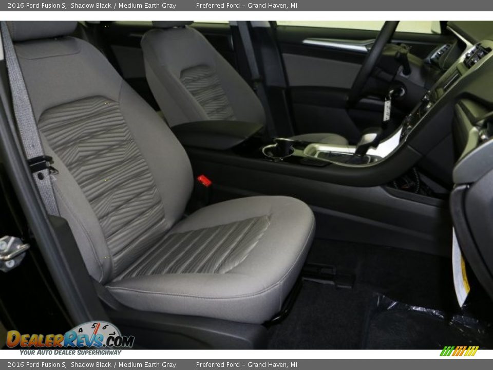 2016 Ford Fusion S Shadow Black / Medium Earth Gray Photo #7