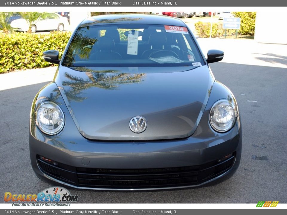 2014 Volkswagen Beetle 2.5L Platinum Gray Metallic / Titan Black Photo #3