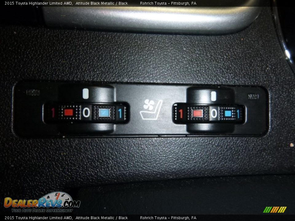 2015 Toyota Highlander Limited AWD Attitude Black Metallic / Black Photo #19