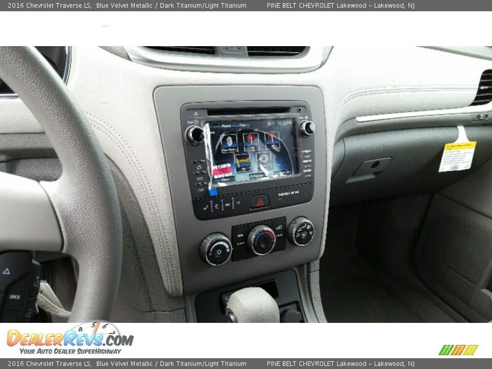 2016 Chevrolet Traverse LS Blue Velvet Metallic / Dark Titanium/Light Titanium Photo #10