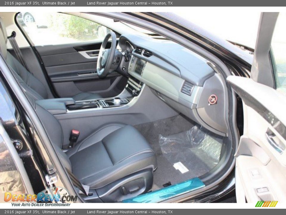 2016 Jaguar XF 35t Ultimate Black / Jet Photo #5