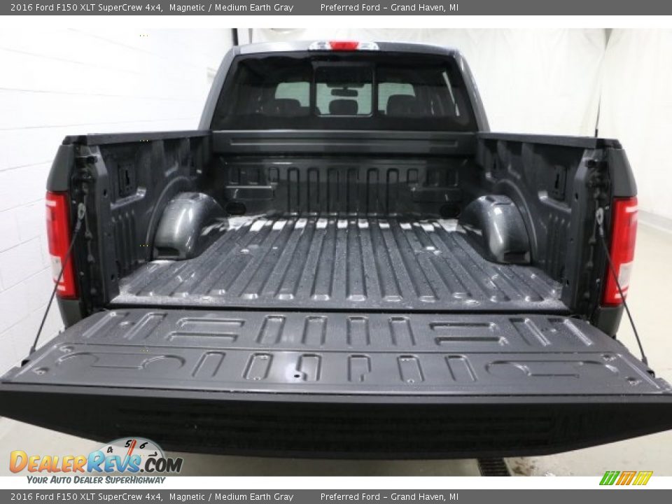 2016 Ford F150 XLT SuperCrew 4x4 Magnetic / Medium Earth Gray Photo #6