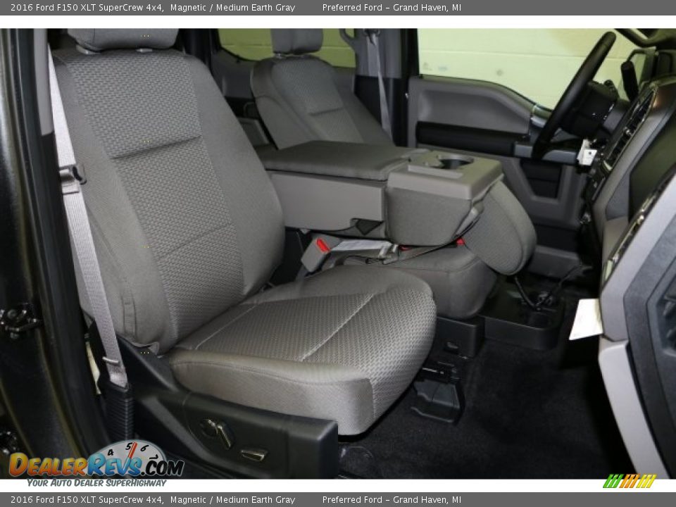 2016 Ford F150 XLT SuperCrew 4x4 Magnetic / Medium Earth Gray Photo #7