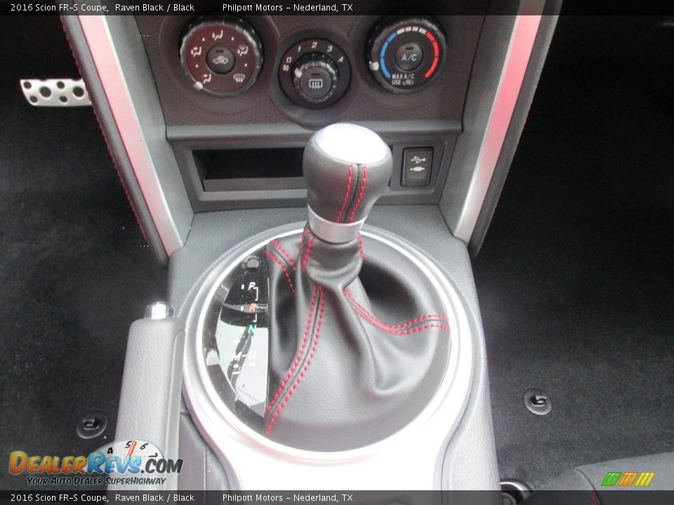 2016 Scion FR-S Coupe Shifter Photo #26