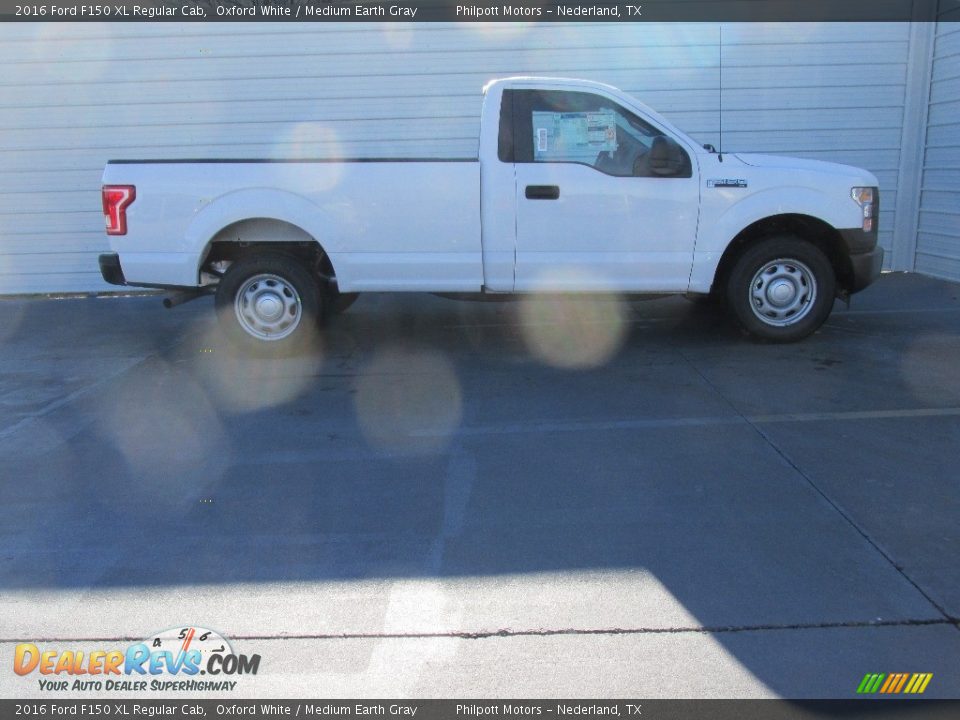 2016 Ford F150 XL Regular Cab Oxford White / Medium Earth Gray Photo #3
