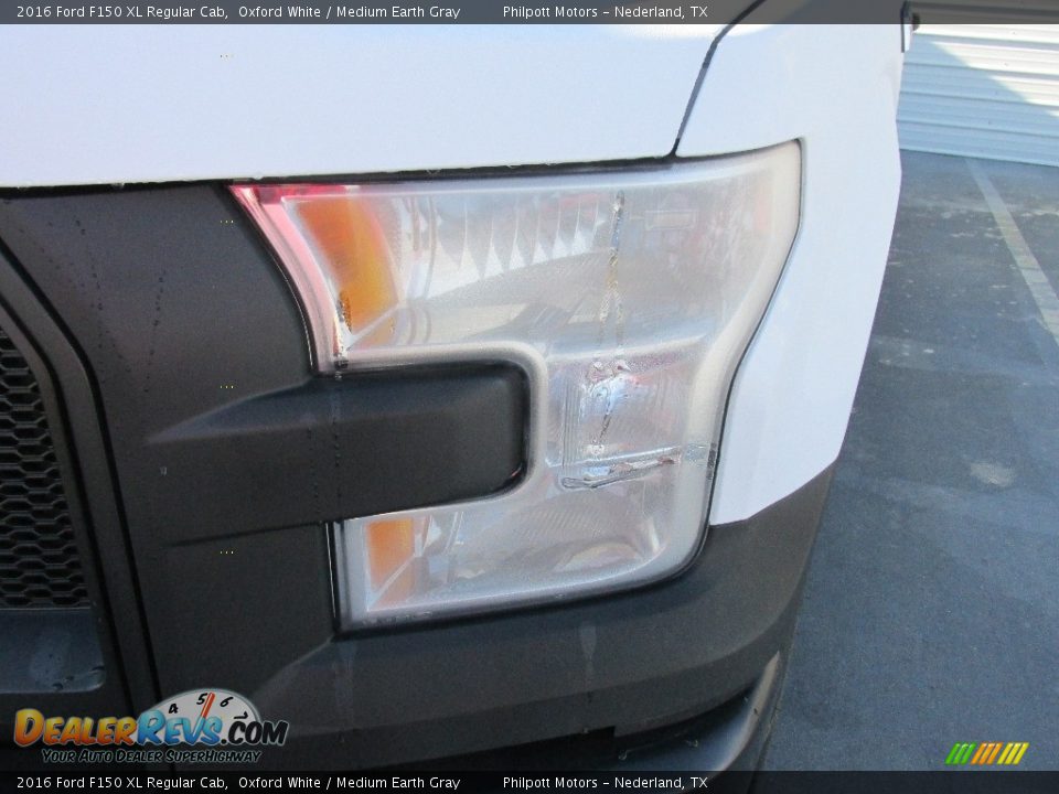 2016 Ford F150 XL Regular Cab Oxford White / Medium Earth Gray Photo #9