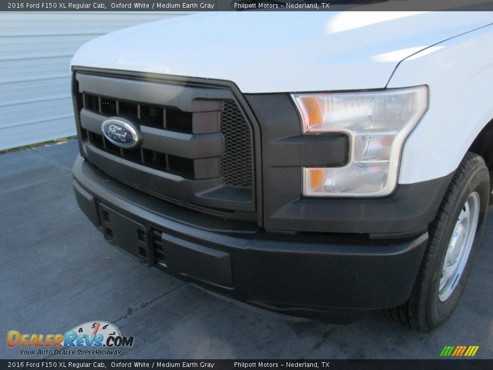 2016 Ford F150 XL Regular Cab Oxford White / Medium Earth Gray Photo #10