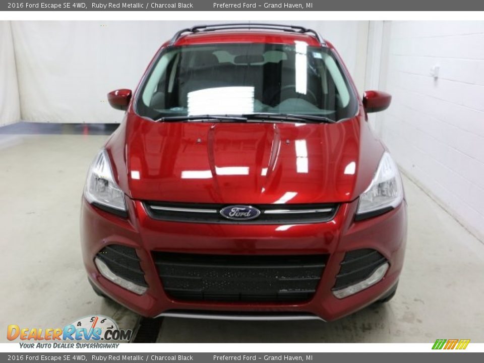 2016 Ford Escape SE 4WD Ruby Red Metallic / Charcoal Black Photo #2