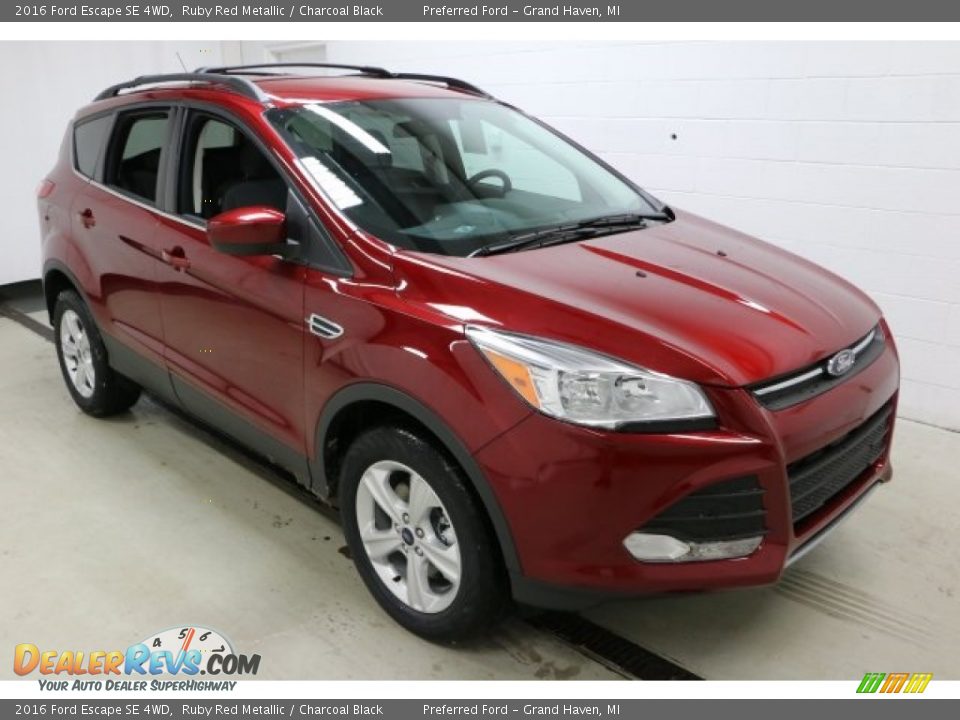 2016 Ford Escape SE 4WD Ruby Red Metallic / Charcoal Black Photo #3