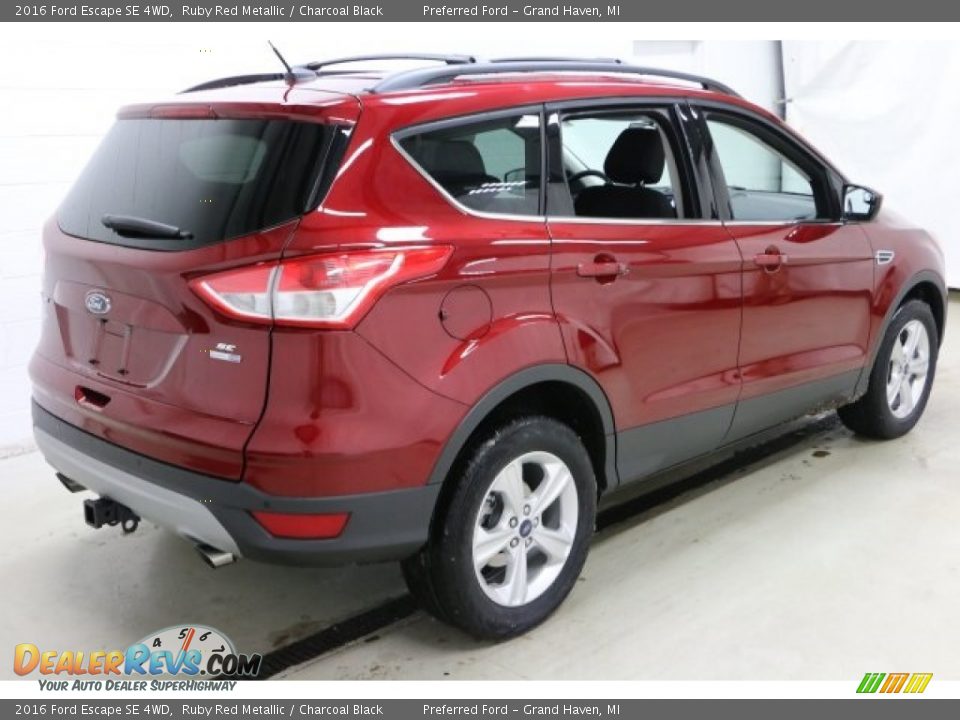 2016 Ford Escape SE 4WD Ruby Red Metallic / Charcoal Black Photo #4