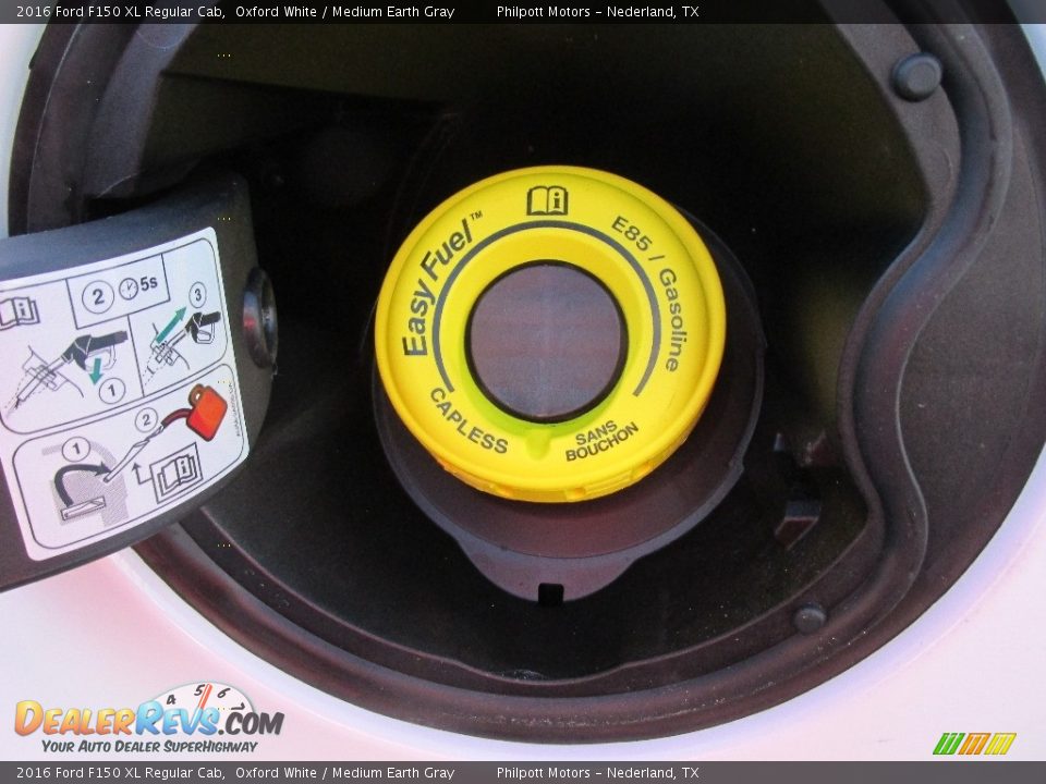 2016 Ford F150 XL Regular Cab Oxford White / Medium Earth Gray Photo #14