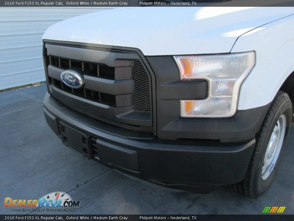 2016 Ford F150 XL Regular Cab Oxford White / Medium Earth Gray Photo #11