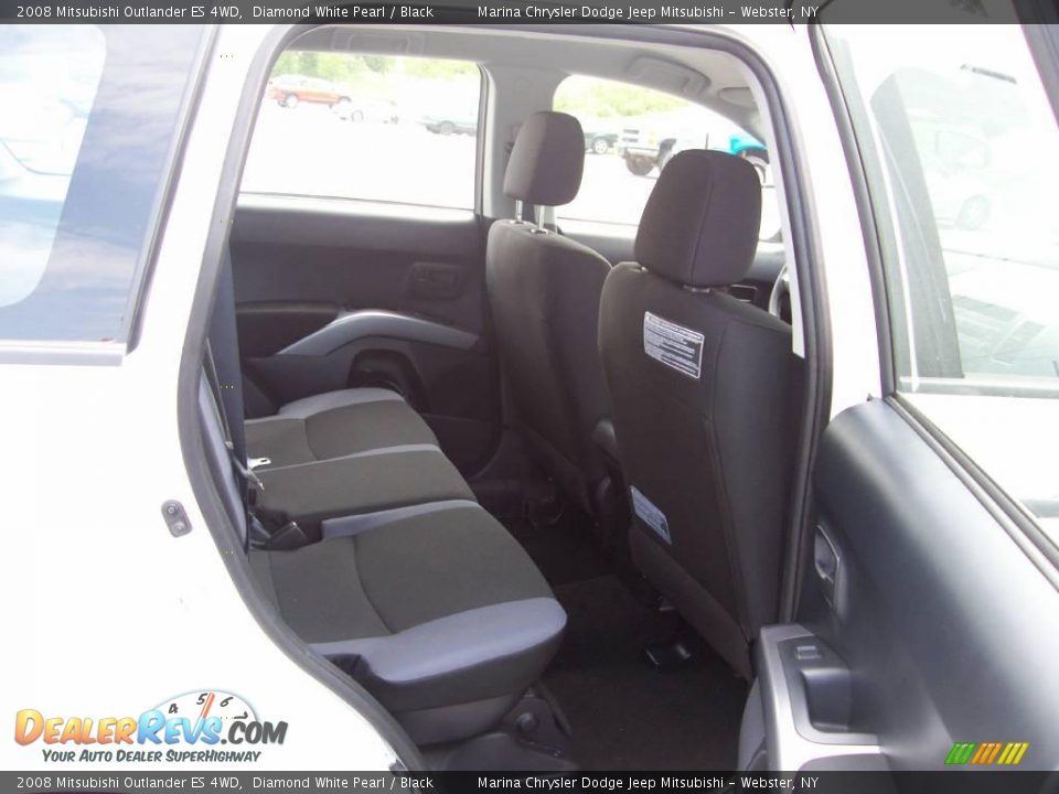 2008 Mitsubishi Outlander ES 4WD Diamond White Pearl / Black Photo #20