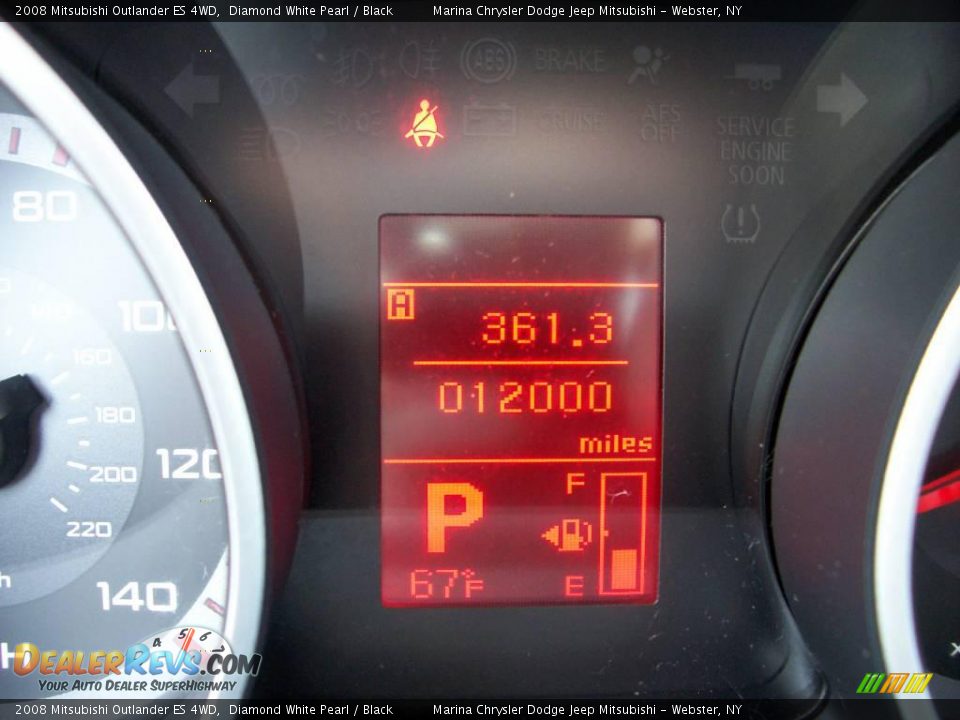 2008 Mitsubishi Outlander ES 4WD Diamond White Pearl / Black Photo #26