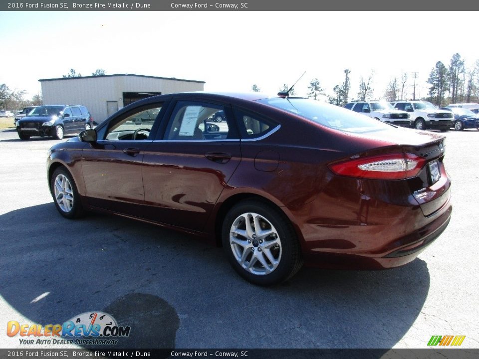 2016 Ford Fusion SE Bronze Fire Metallic / Dune Photo #5