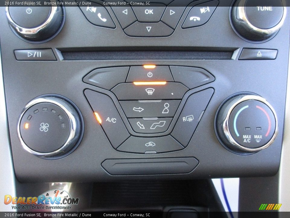 2016 Ford Fusion SE Bronze Fire Metallic / Dune Photo #23