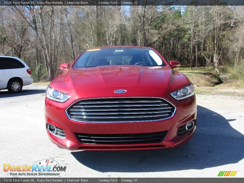 2016 Ford Fusion SE Ruby Red Metallic / Charcoal Black Photo #8