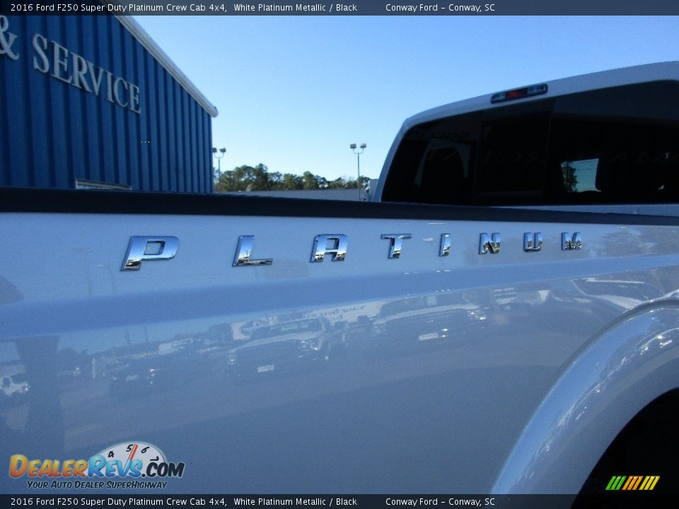 2016 Ford F250 Super Duty Platinum Crew Cab 4x4 White Platinum Metallic / Black Photo #3
