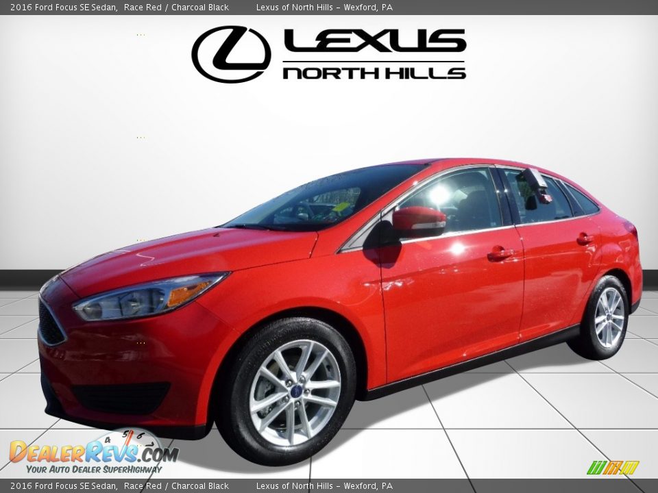 2016 Ford Focus SE Sedan Race Red / Charcoal Black Photo #4