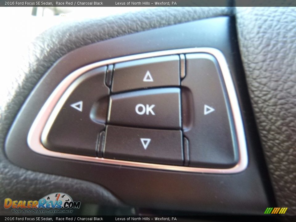 2016 Ford Focus SE Sedan Race Red / Charcoal Black Photo #15