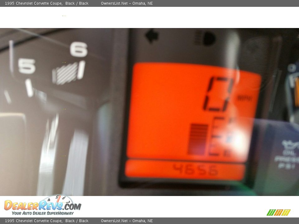 1995 Chevrolet Corvette Coupe Black / Black Photo #11