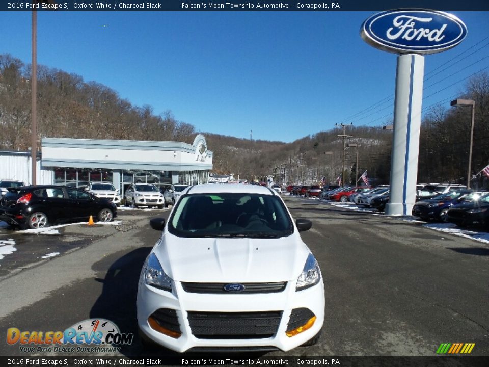 2016 Ford Escape S Oxford White / Charcoal Black Photo #3