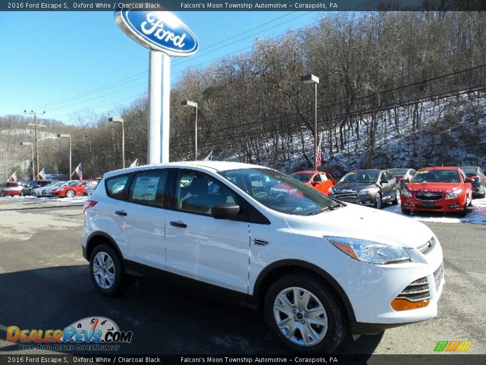 2016 Ford Escape S Oxford White / Charcoal Black Photo #4