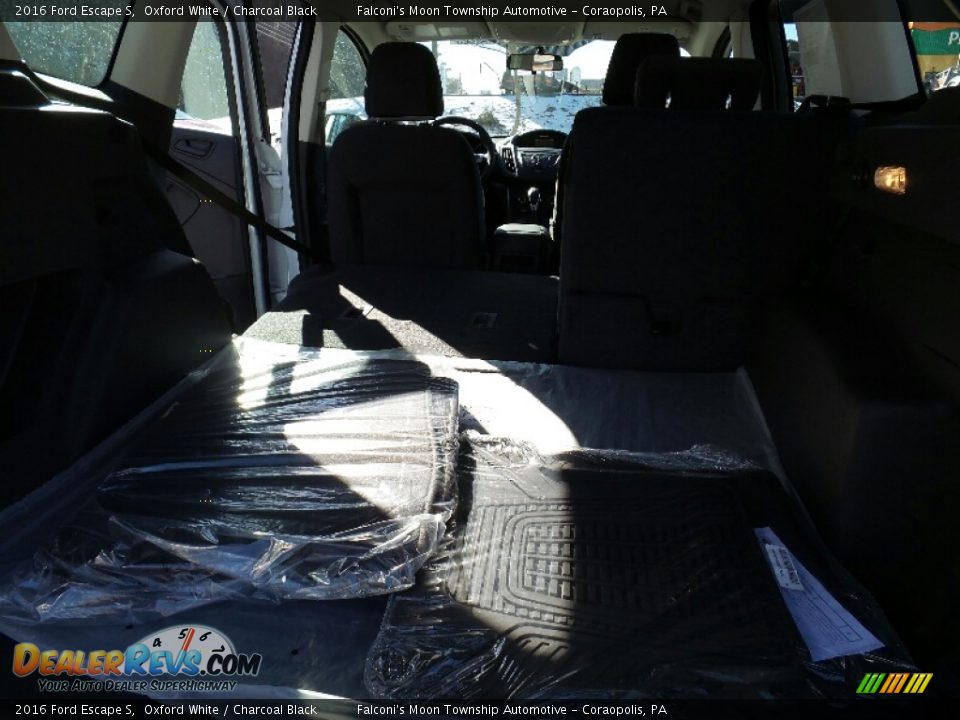 2016 Ford Escape S Oxford White / Charcoal Black Photo #8