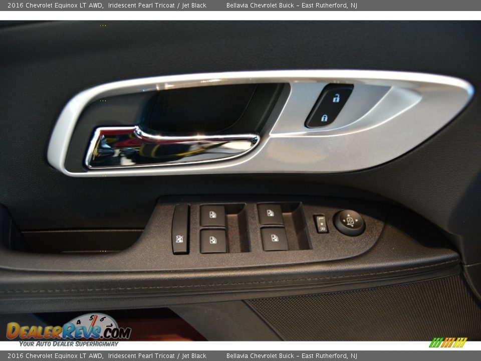 2016 Chevrolet Equinox LT AWD Iridescent Pearl Tricoat / Jet Black Photo #7