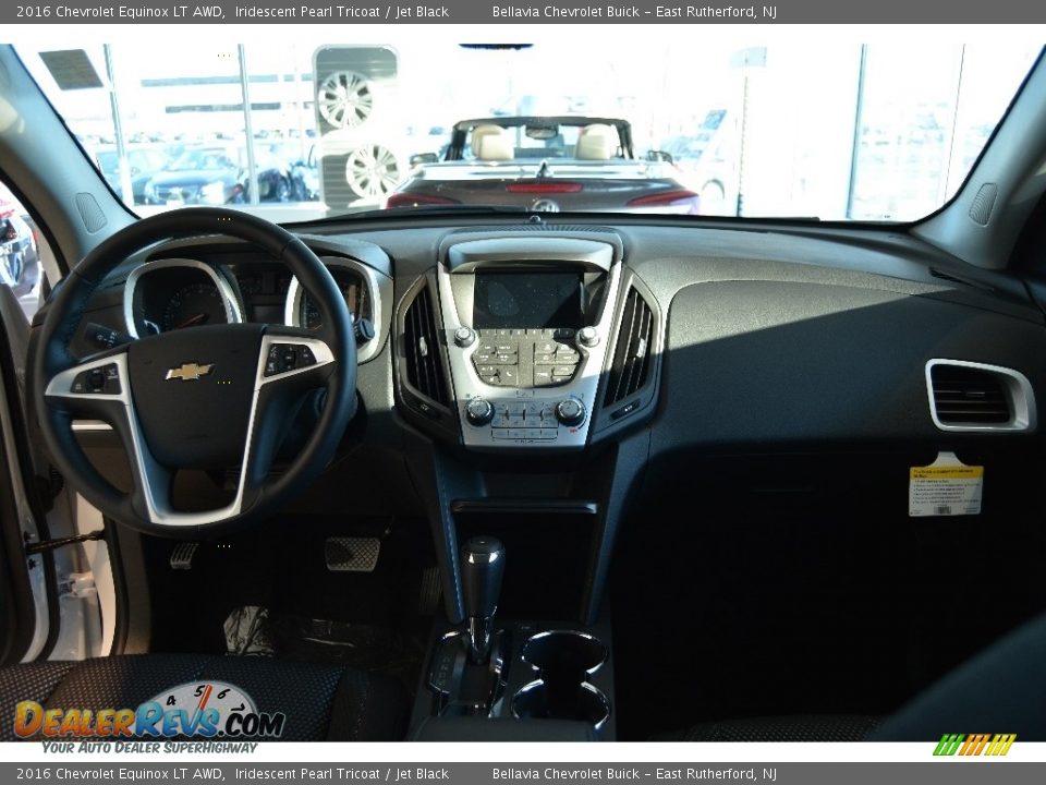 2016 Chevrolet Equinox LT AWD Iridescent Pearl Tricoat / Jet Black Photo #10