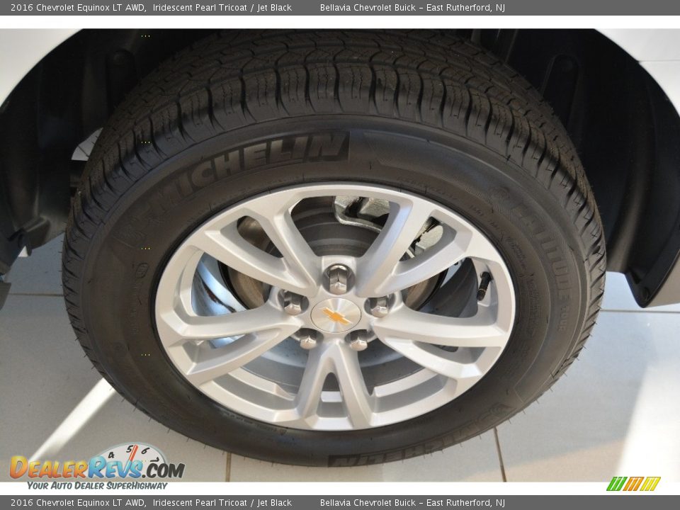 2016 Chevrolet Equinox LT AWD Iridescent Pearl Tricoat / Jet Black Photo #16