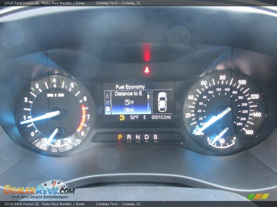 2016 Ford Fusion SE Ruby Red Metallic / Dune Photo #30