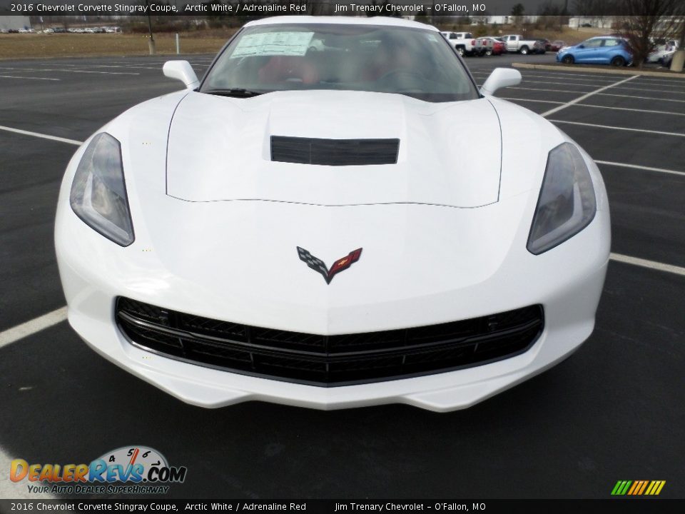 2016 Chevrolet Corvette Stingray Coupe Arctic White / Adrenaline Red Photo #2