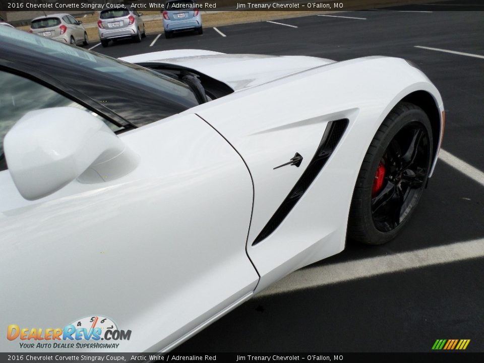 2016 Chevrolet Corvette Stingray Coupe Arctic White / Adrenaline Red Photo #13