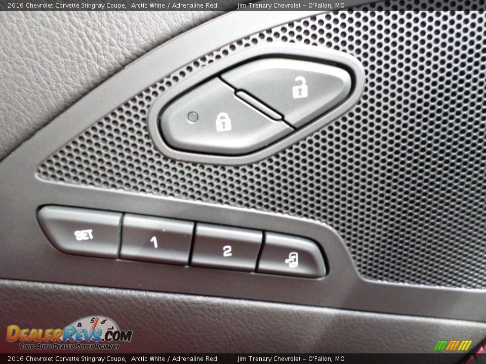 2016 Chevrolet Corvette Stingray Coupe Arctic White / Adrenaline Red Photo #34