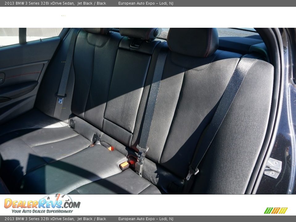 2013 BMW 3 Series 328i xDrive Sedan Jet Black / Black Photo #7