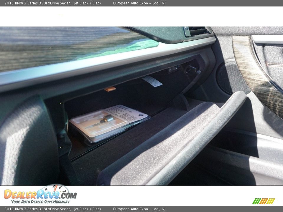 2013 BMW 3 Series 328i xDrive Sedan Jet Black / Black Photo #28