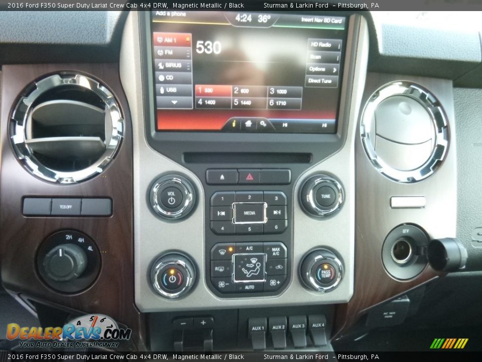 Controls of 2016 Ford F350 Super Duty Lariat Crew Cab 4x4 DRW Photo #15
